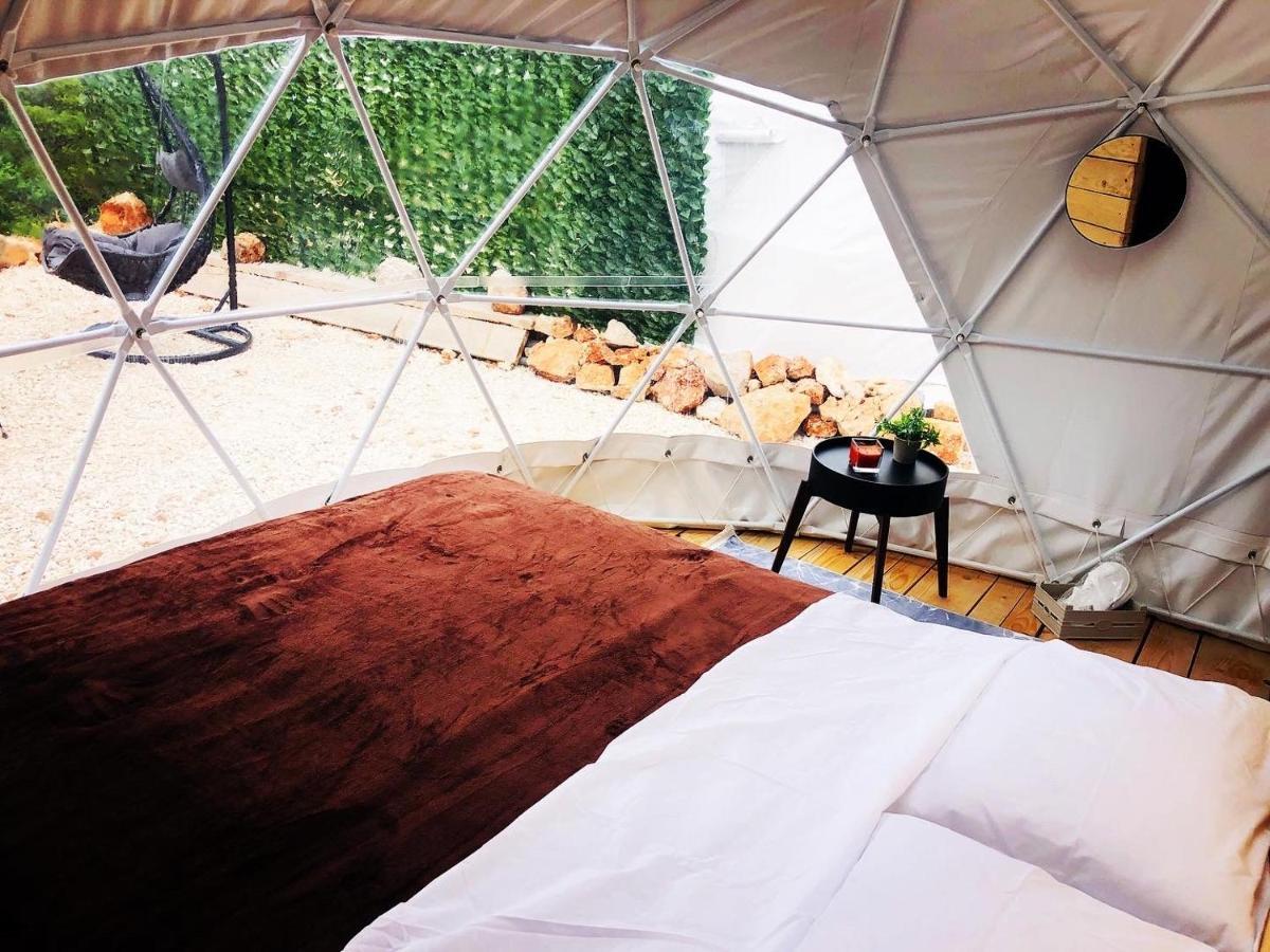 Glamping Peninsula Lustica Rose Villa Tivat Exterior foto