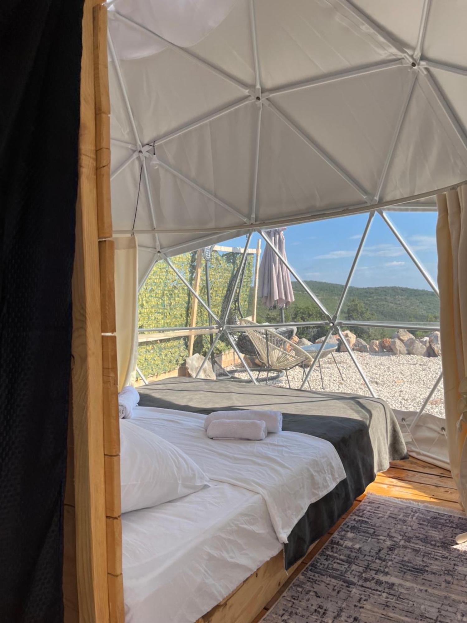 Glamping Peninsula Lustica Rose Villa Tivat Exterior foto